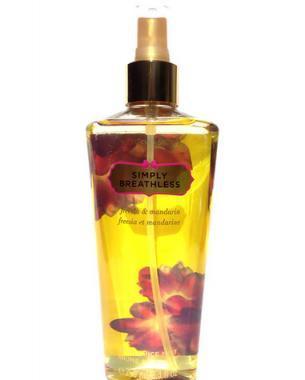 Victoria Secret Simply Breathless Vyživující tělový spray 250ml